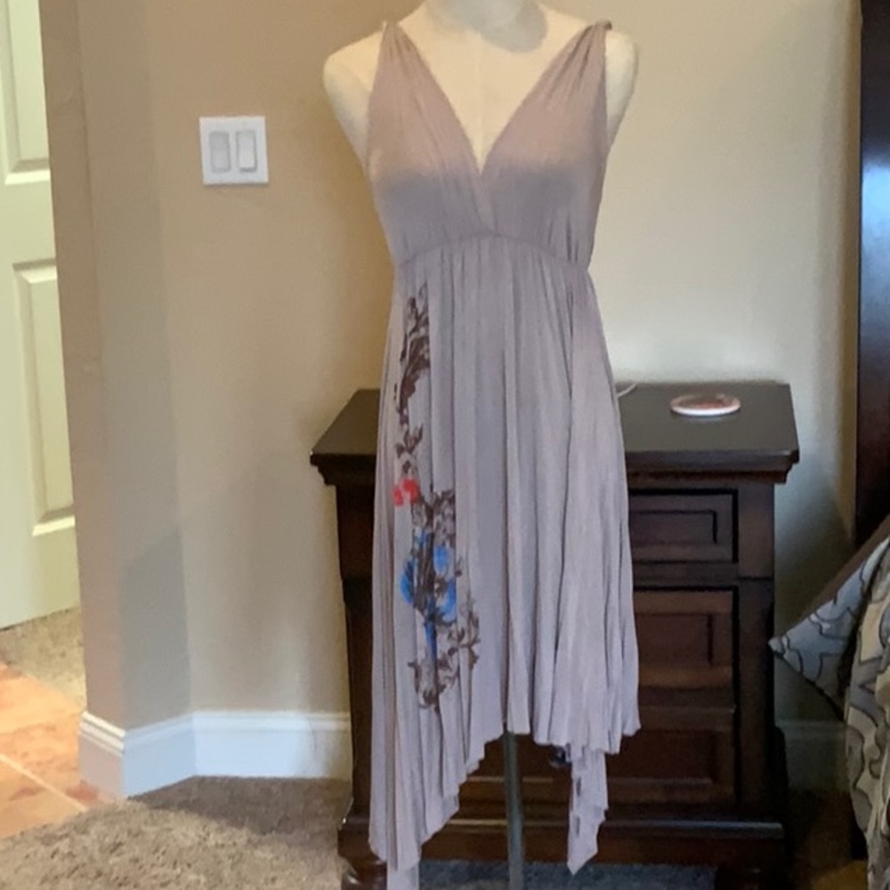 Tan dress cute detail size small